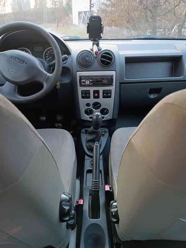 Dacia Logan, 7 míst - foto 12