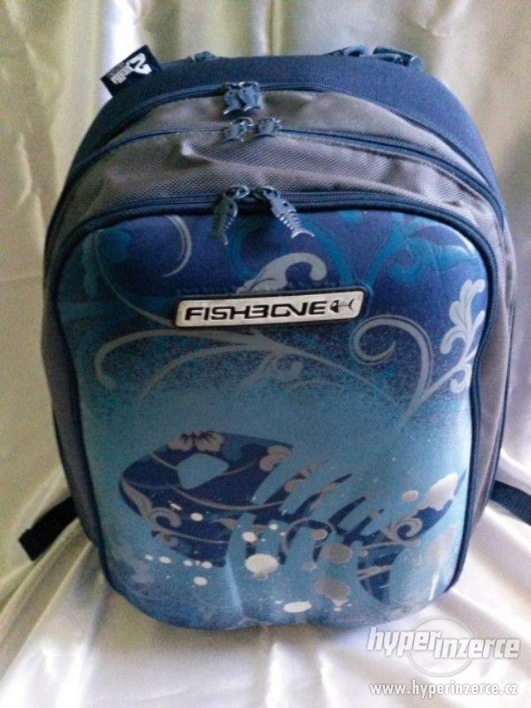 Školní batoh FISHBONE - originál - foto 1