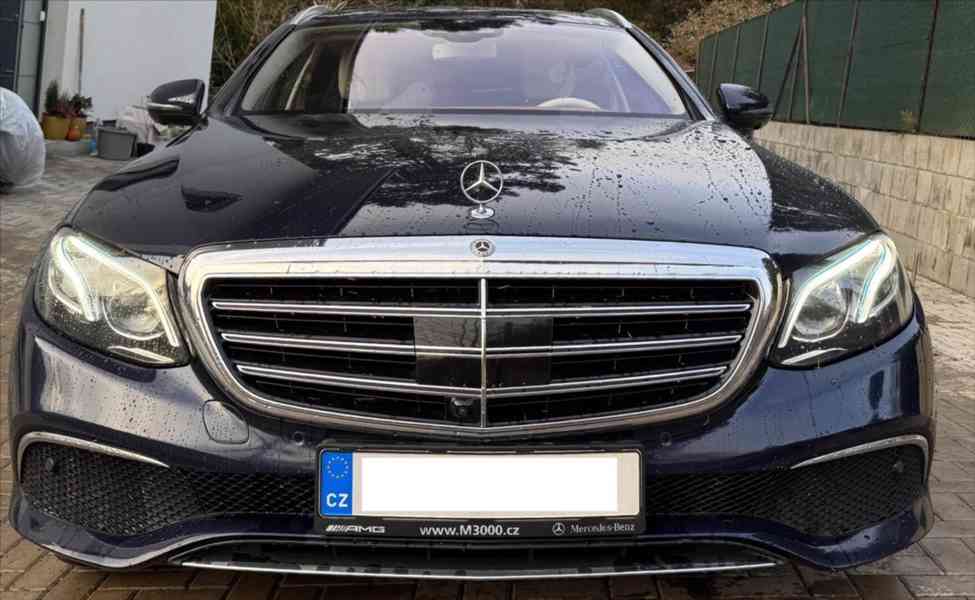 Mercedes-Benz Třídy E 3,5 - foto 7