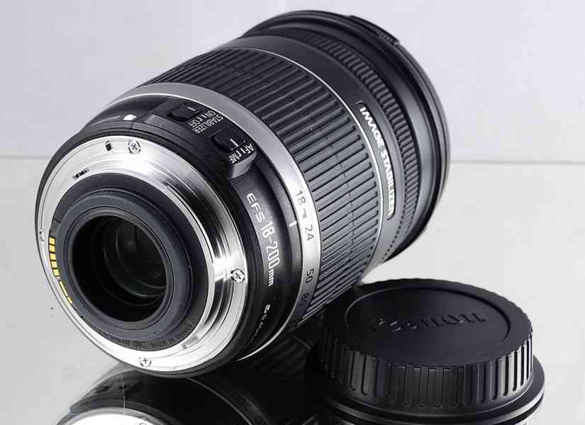 Canon EF-S 18-200mm f/4-5,6 IS **APS-C 11x Zoom - foto 4