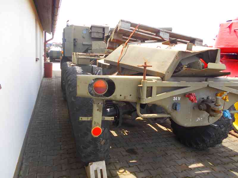 Tatra 813 8x8 RM-70 - foto 5