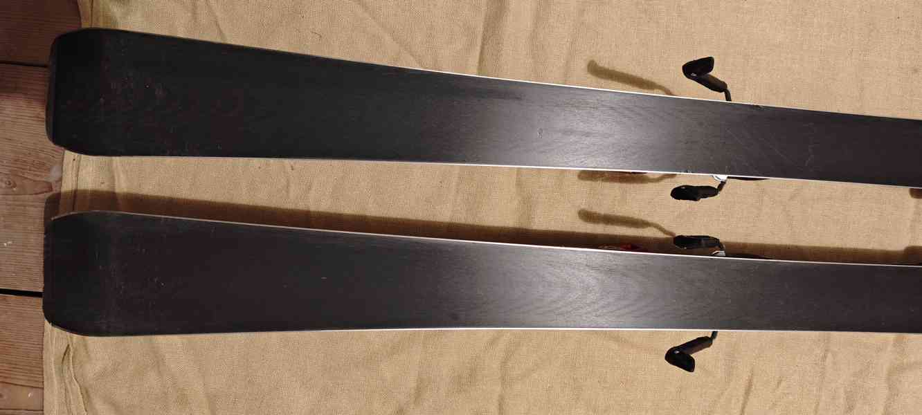 Lyže ATOMIC RACE SL 170 - foto 6