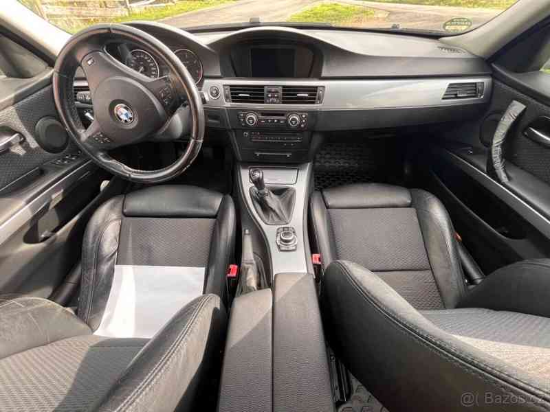 BMW Řada 3 3,0   330d M-paket, manuál, 180 kW - foto 9