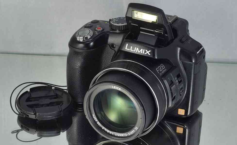 Panasonic Lumix DMC-FZ200 1.8xTelekonverter*brašna - foto 6
