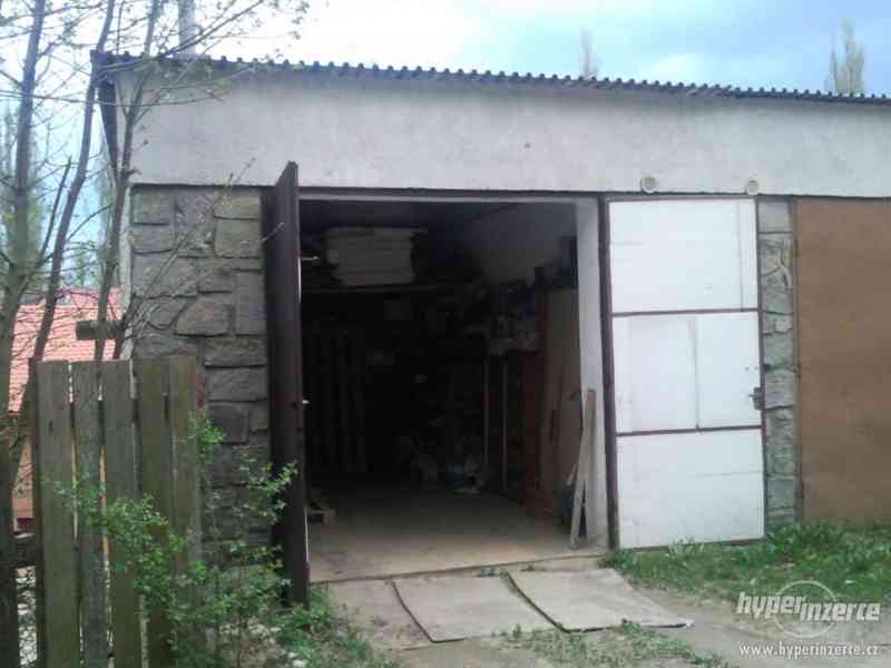 Prodám VELKOMETRÁŽNÍ GARÁŽ JIHLAVA - Staré Hory - foto 2