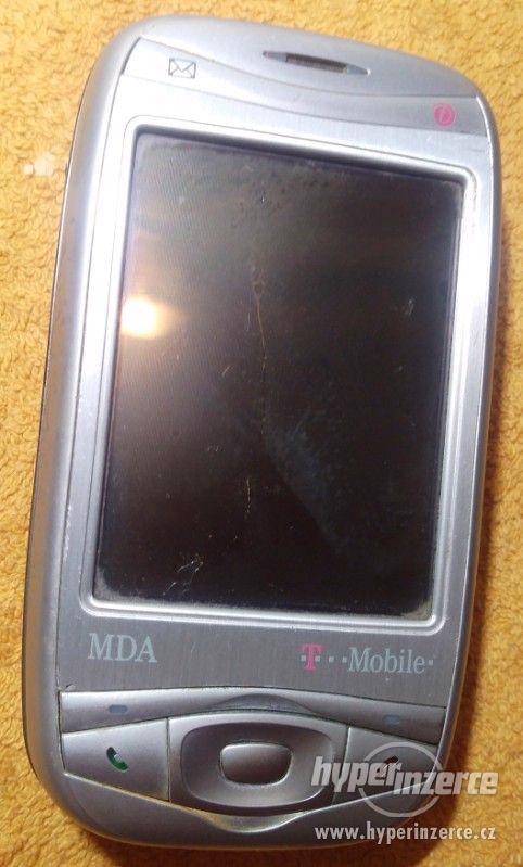 6x výsuvný a výklopný mobil +HTC MDA -k opravě nebo na ND!!! - foto 3