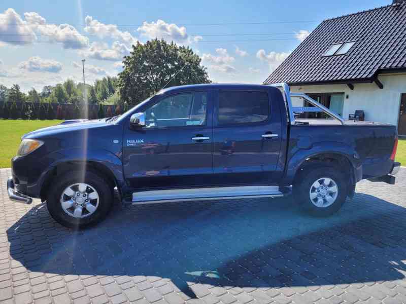 Toyota Hilux 2.5 D4D 4x4 88kw - foto 7