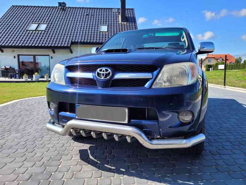 Toyota Hilux 2.5 D4D 4x4 88kw - foto 9