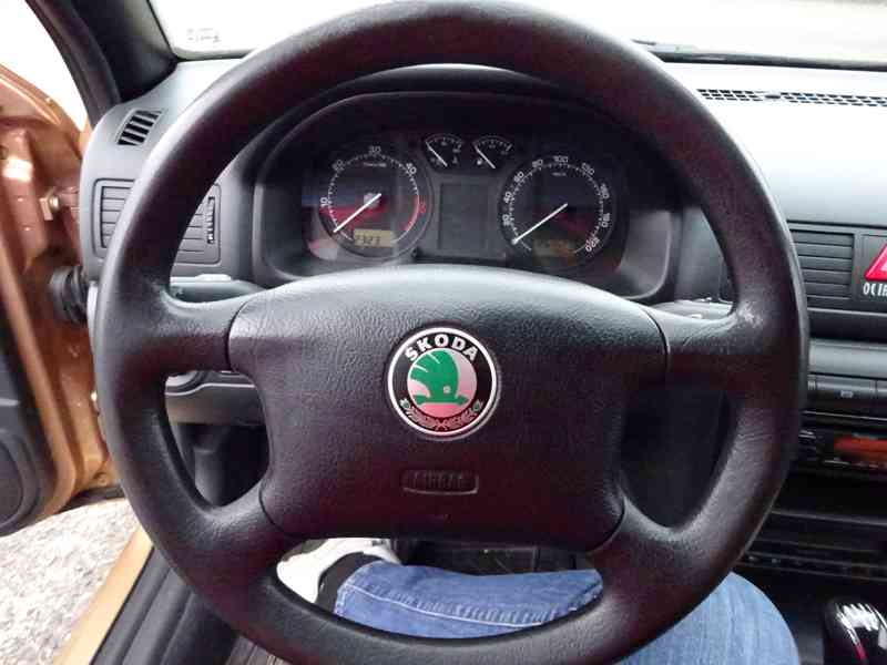 Škoda Octavia 1.9 TDI r.v.2001 (66 KW) KLIMA - foto 9