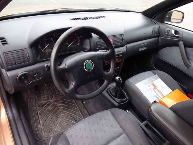 Škoda Octavia 1.9 TDI r.v.2001 (66 KW) KLIMA - foto 6