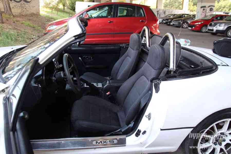 Prodám Mazdu MX5 s motorem 1,8 a kompresorem - foto 9