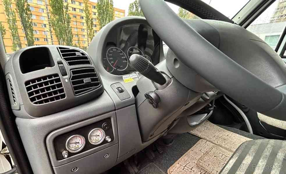Fiat Ducato Obytný vůz Knaus - foto 13
