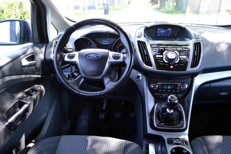 Ford C-Max 2.0 TDCI 103kW Titanium - foto 8
