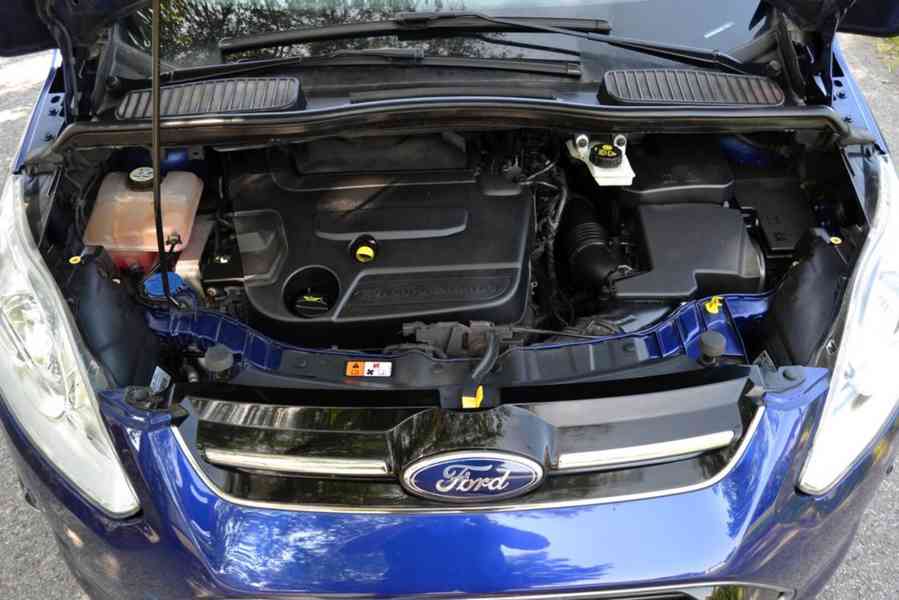 Ford C-Max 2.0 TDCI 103kW Titanium - foto 16