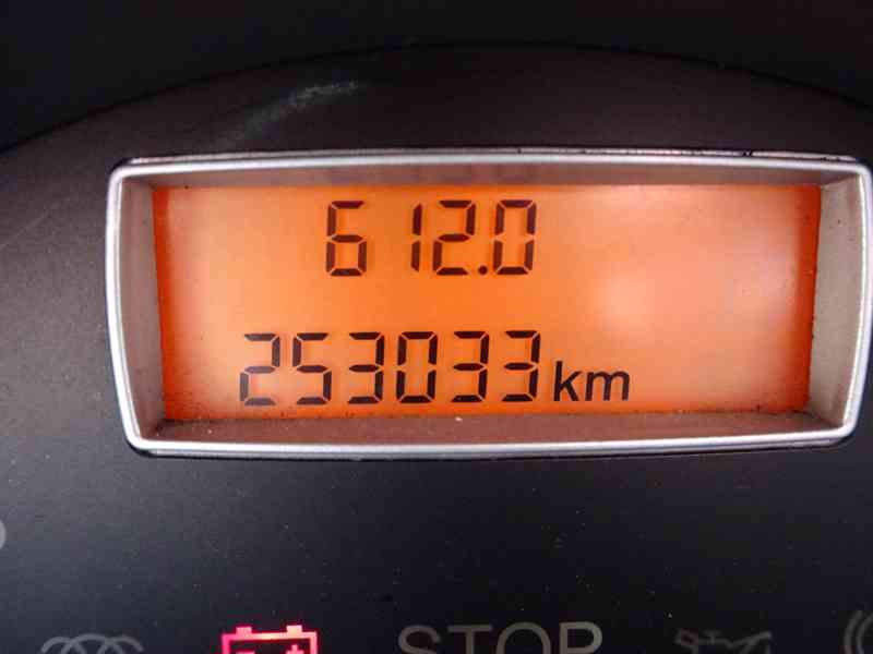 Peugeot 807 2.0 HDI r.v.2007 (8 Míst) stk:7/2025 - foto 10