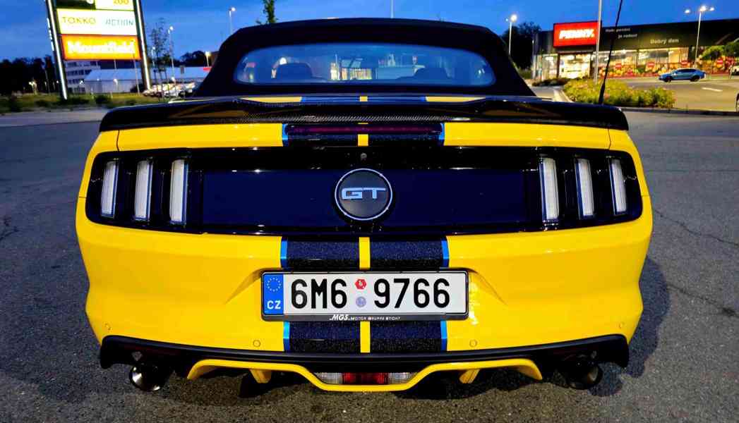 Ford Mustang GT Cabriolet 727 hp s kompresorem, TOP STAV - foto 29