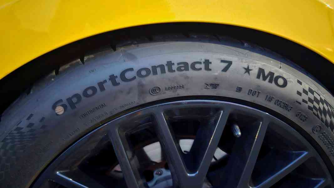 Ford Mustang GT Cabriolet 727 hp s kompresorem, TOP STAV - foto 22