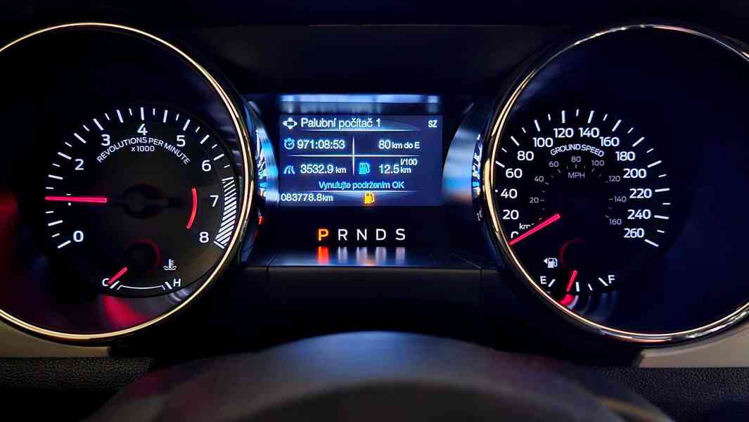 Ford Mustang GT Cabriolet 727 hp s kompresorem, TOP STAV - foto 44