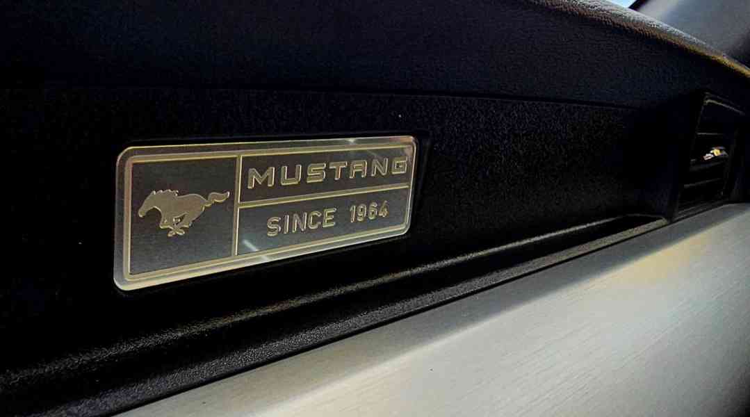 Ford Mustang GT Cabriolet 727 hp s kompresorem, TOP STAV - foto 9