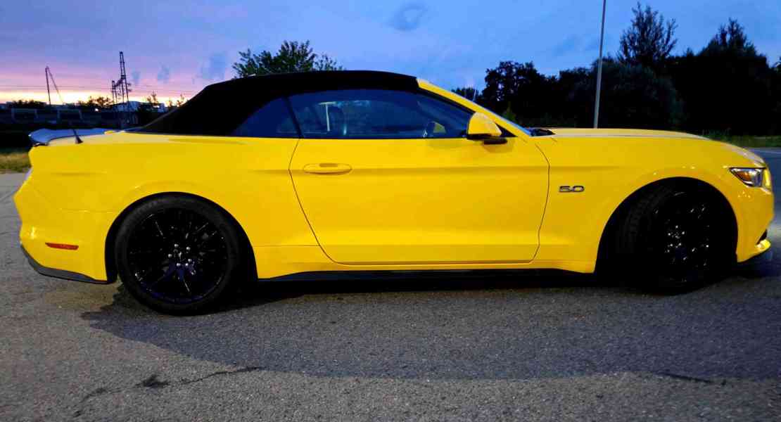 Ford Mustang GT Cabriolet 727 hp s kompresorem, TOP STAV - foto 30