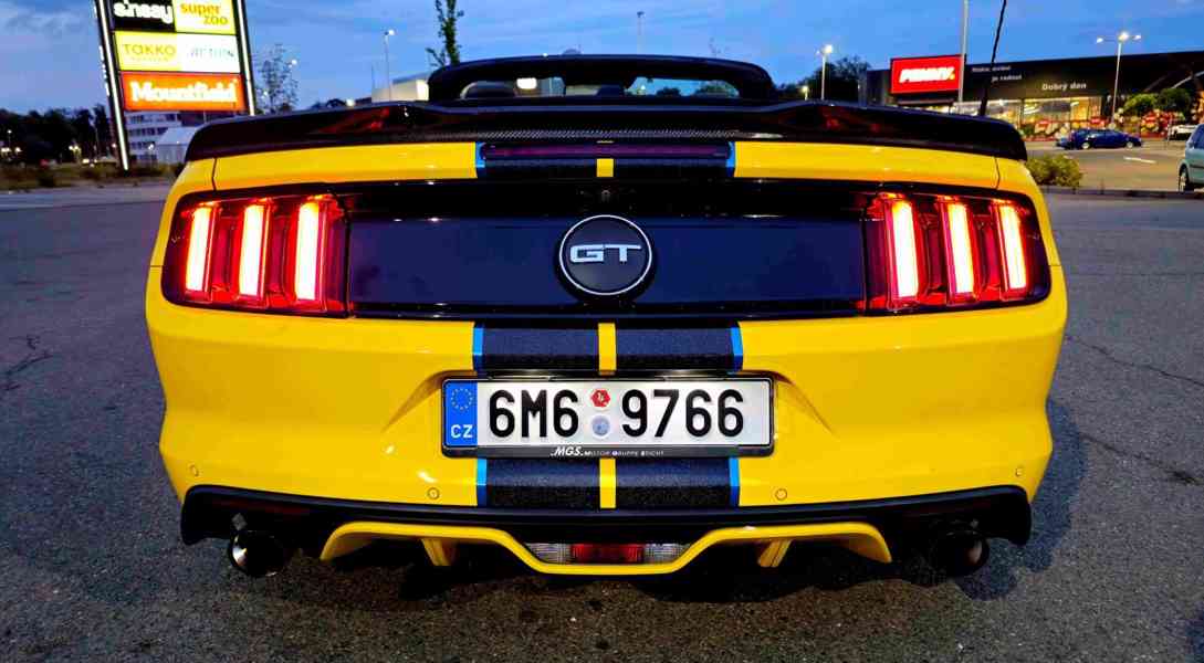 Ford Mustang GT Cabriolet 727 hp s kompresorem, TOP STAV - foto 15