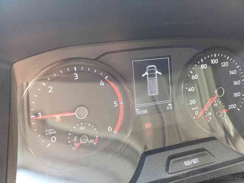 Volkswagen Crafter 2,0   r. 2023 - foto 3
