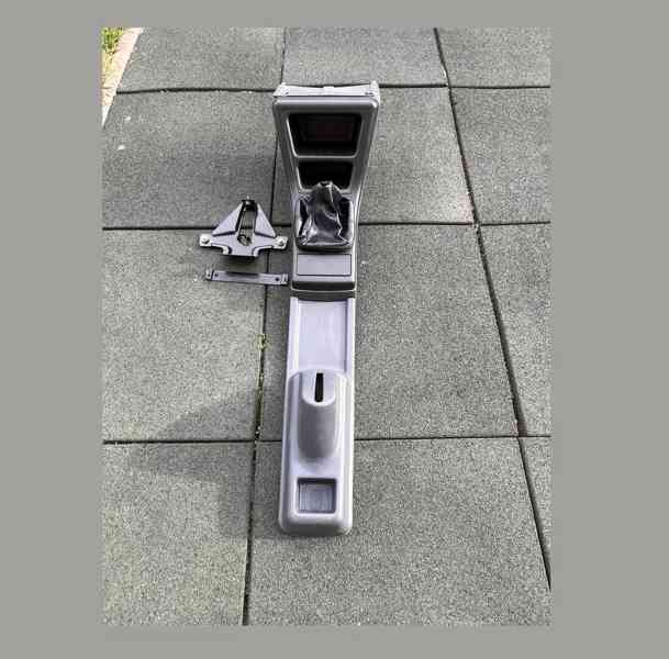 Středový panel ŠKODA FELICIA GLX - foto 1