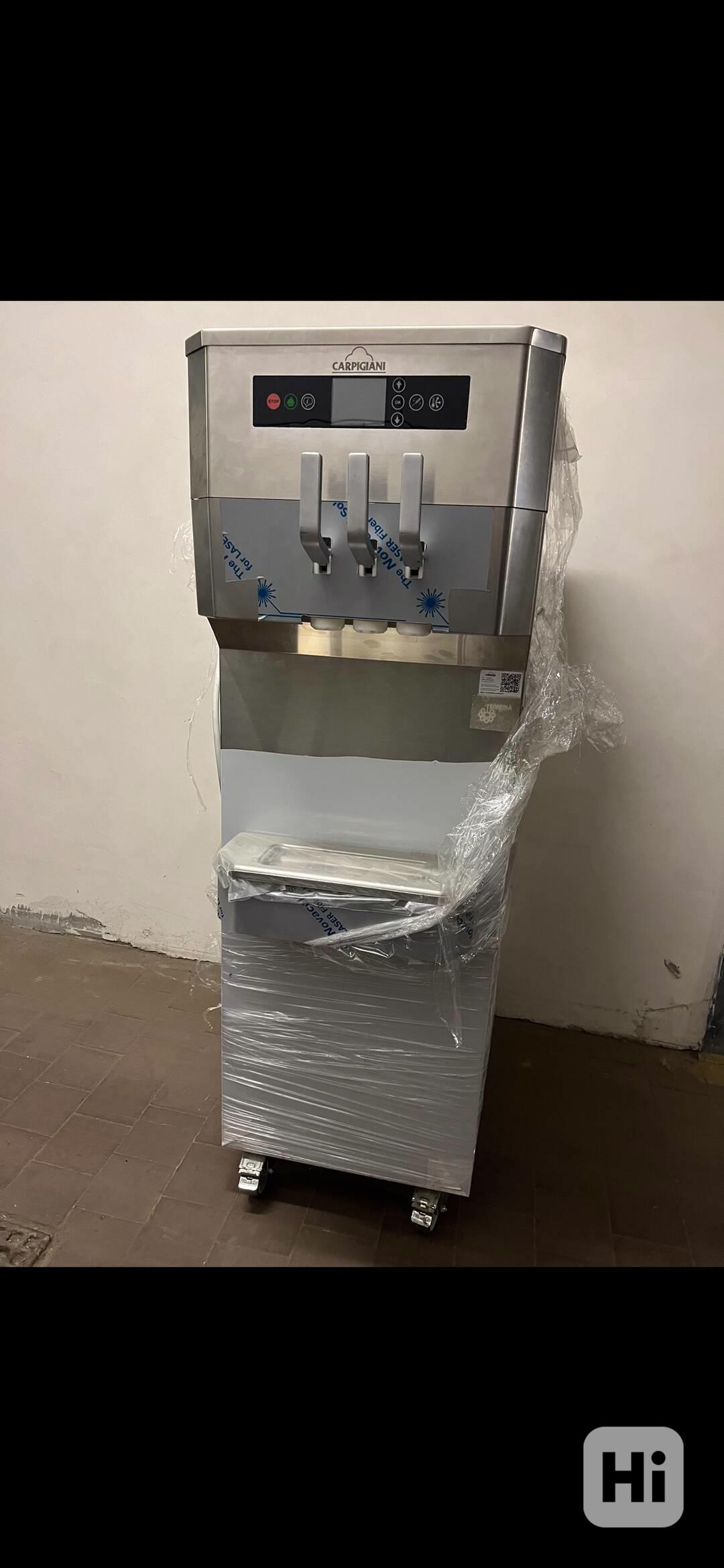 Zmrzlinový stroj - Carpigiani XVL 3 P Steel - foto 1