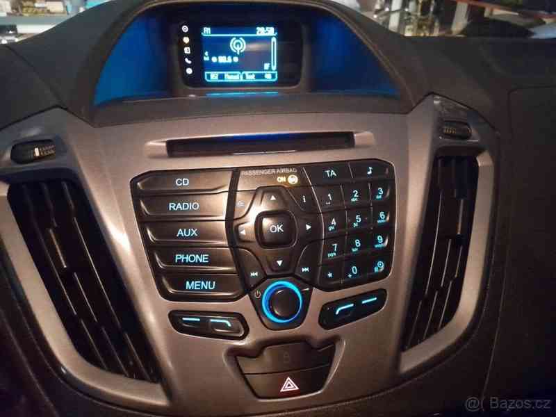 Ford Tourneo Custom 2,2   Limited - foto 16
