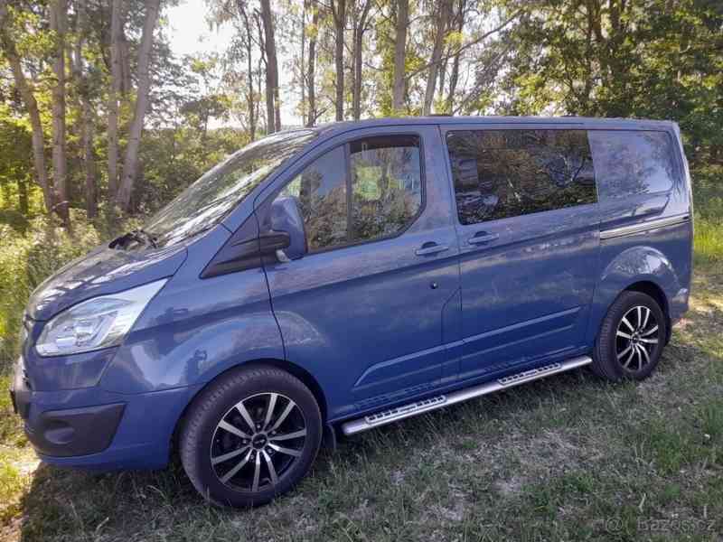 Ford Tourneo Custom 2,2   Limited - foto 2