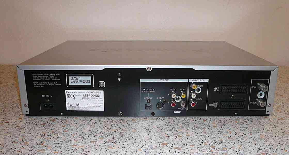 Kombo VHS/DVD Panasonic NV-VHD1 - foto 9