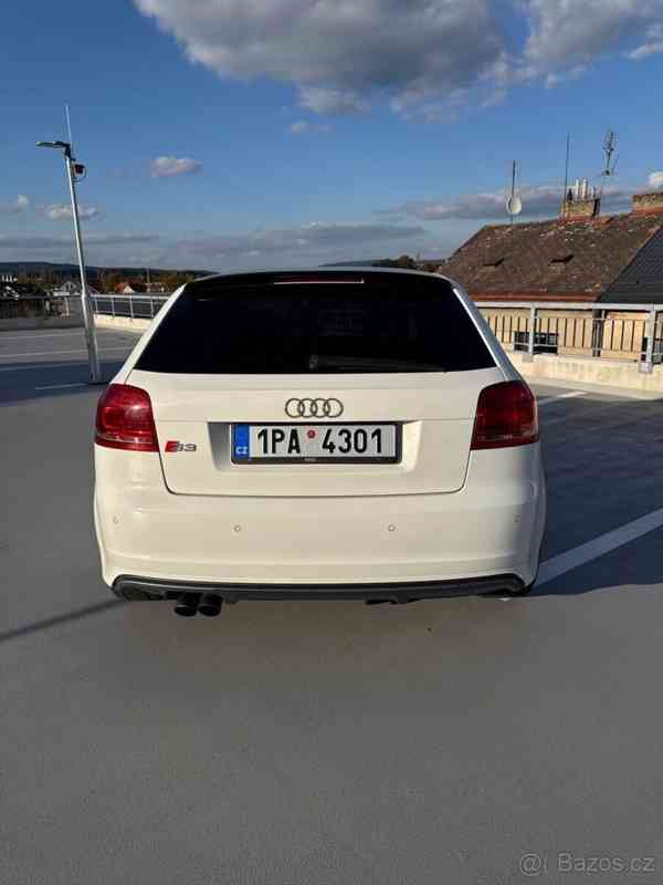 Audi S3 - foto 8