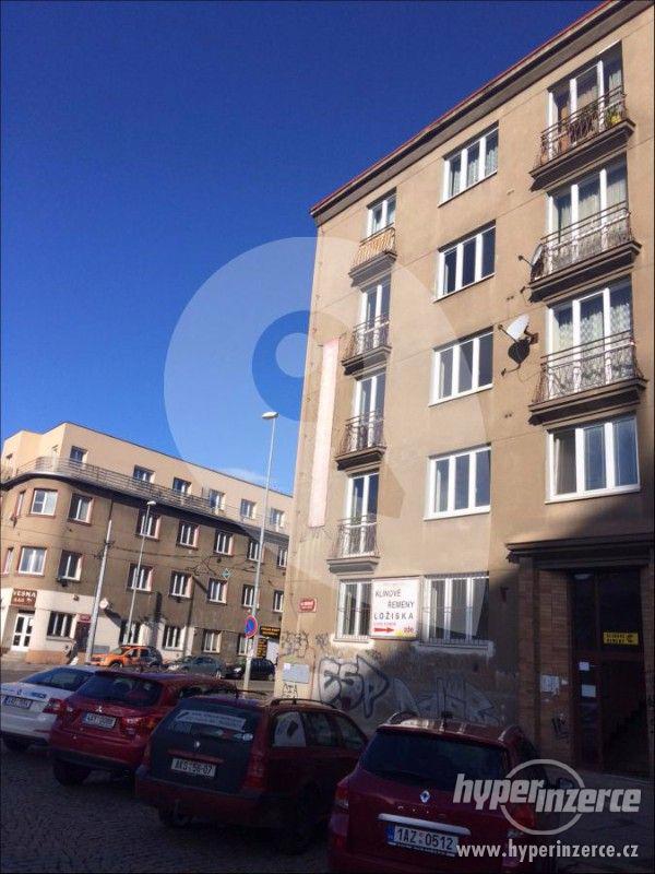 Prodej bytu 2+1 bez realitky Na Hroudě, Praha - Strašnice - foto 1