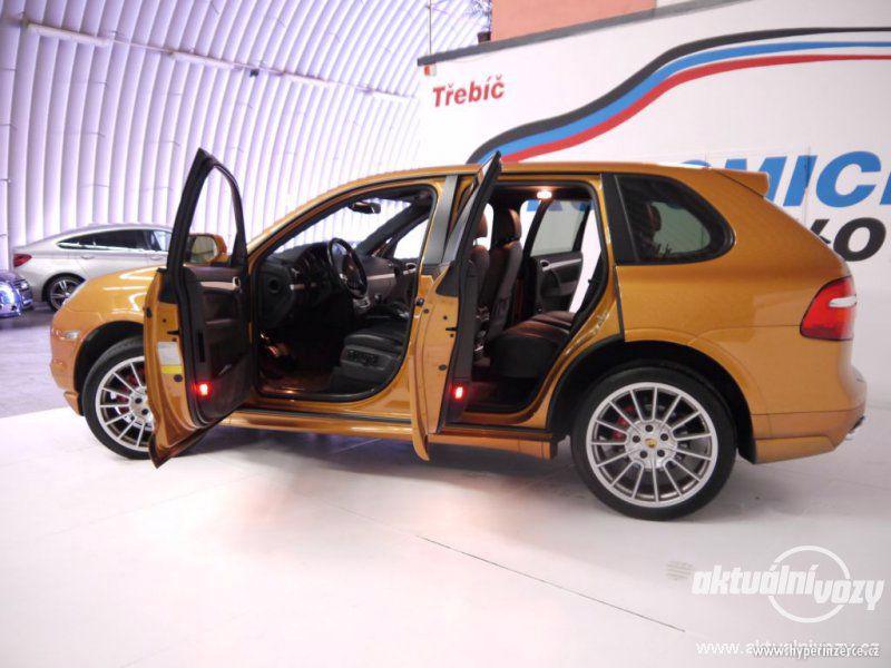 Porsche Cayenne 4.8, benzín, rok 2008, navigace, kůže - foto 9