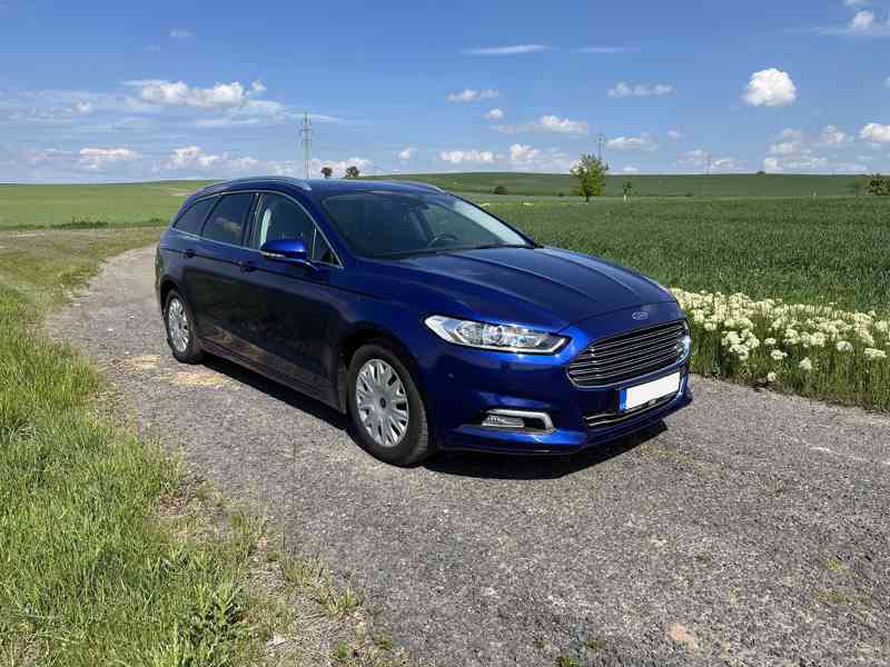 Ford Mondeo V. 2,0 TDCi 110KW Navigace, parkov. as. - foto 4