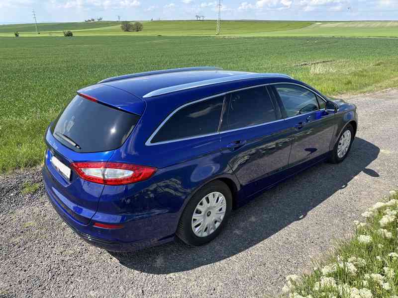 Ford Mondeo V. 2,0 TDCi 110KW Navigace, parkov. as. - foto 7