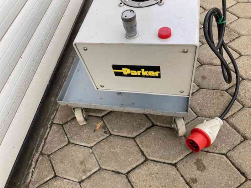 Zařízení na ukončování hadic PARKER - foto 4