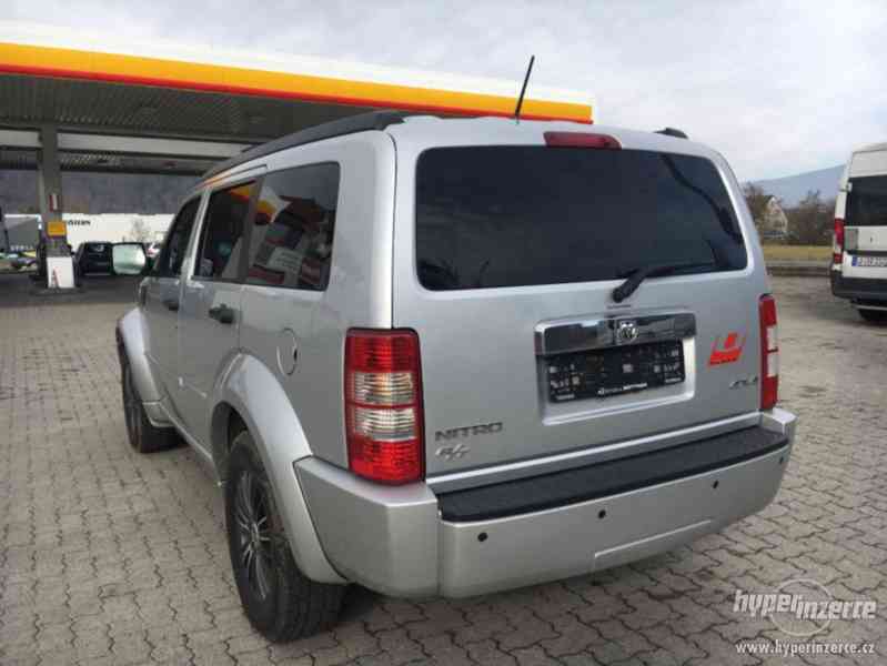 Dodge Nitro 4.0 R/T 191kw - foto 12