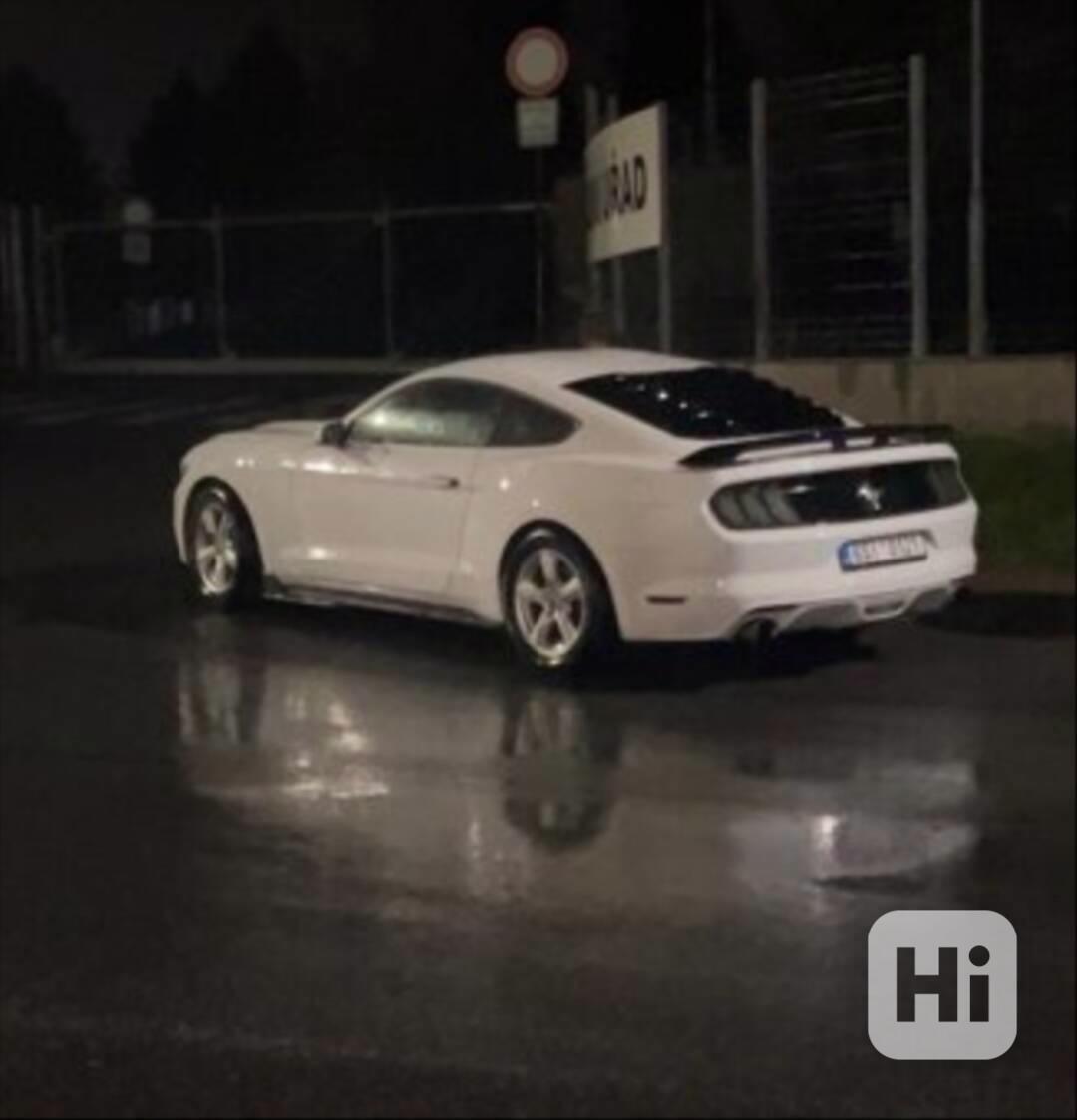 Ford Mustang 3,7   V6 2017 Upravený - foto 1