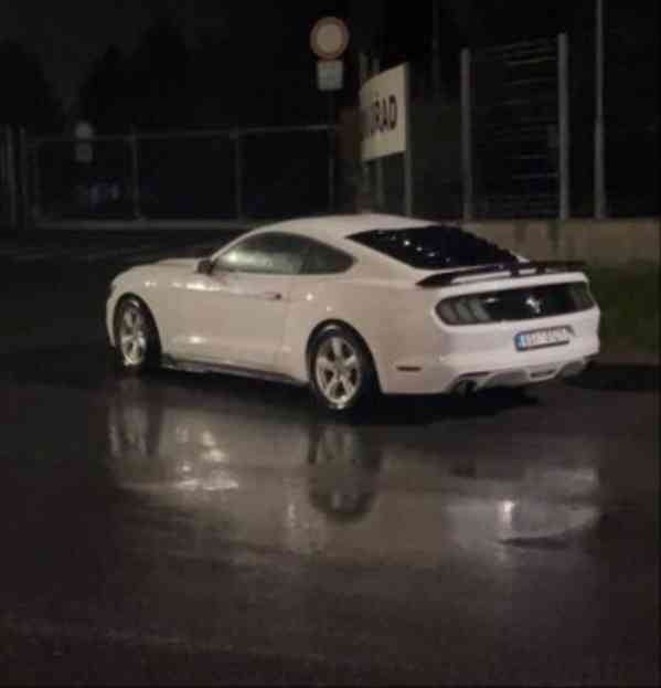 Ford Mustang 3,7   V6 2017 Upravený - foto 1