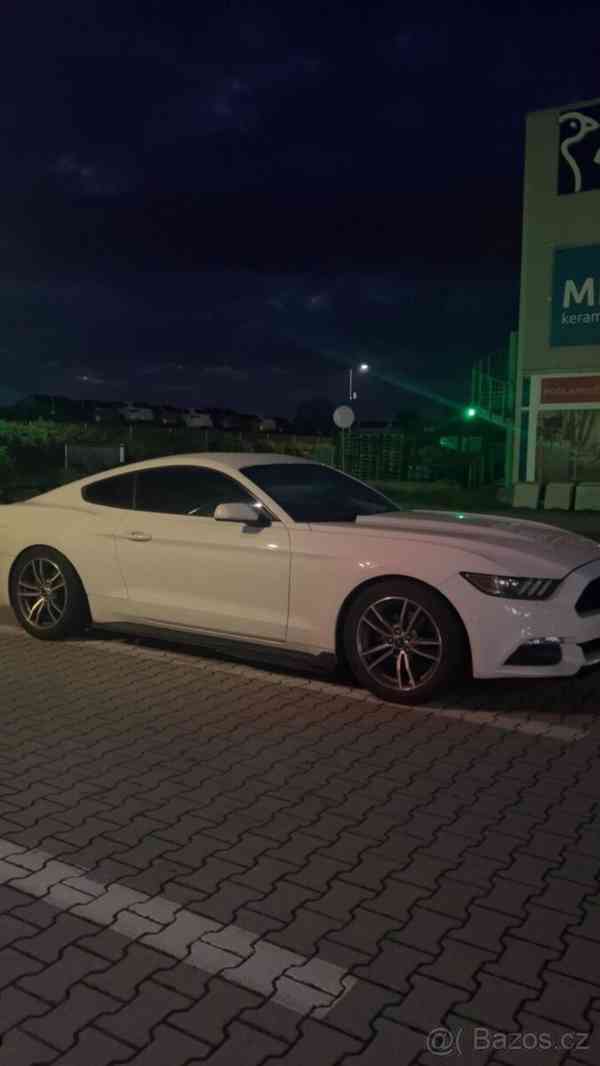 Ford Mustang 3,7   V6 2017 Upravený - foto 5