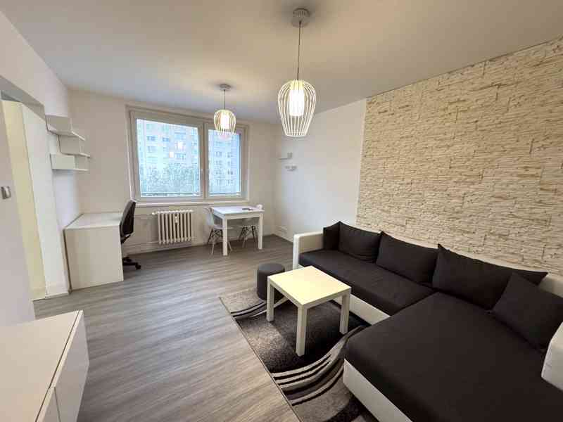 PRONÁJEM BYTU 2+1 S BALKÓNEM O CP CCA 66 M2 V BRNĚ – BYSTRCI - foto 4