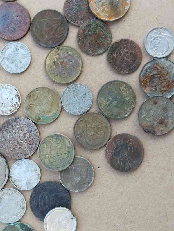 5kčs mince do sbírky + další v misce - foto 17
