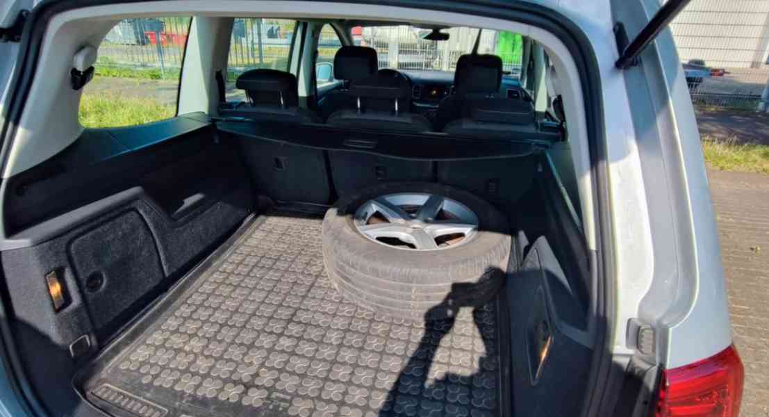 Volkswagen Sharan 2.0 TDI Comfortline 110kw - foto 11