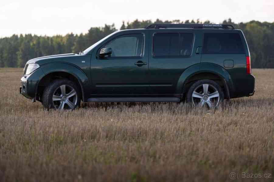 Nissan Pathfinder 2,5 DCI - foto 8