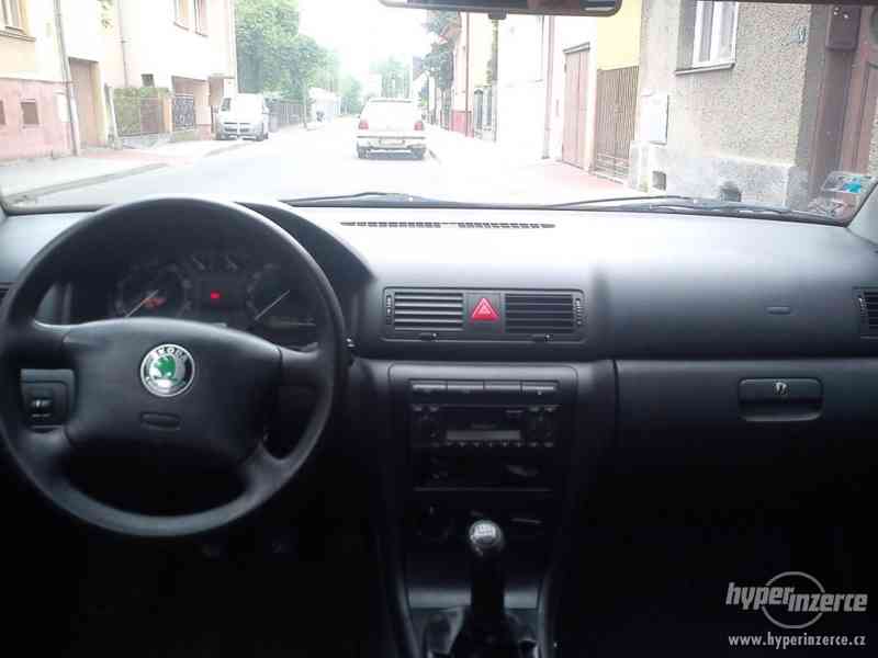Škoda Octavia 1.8 Turbo  Elegance, Klimatizace - foto 5
