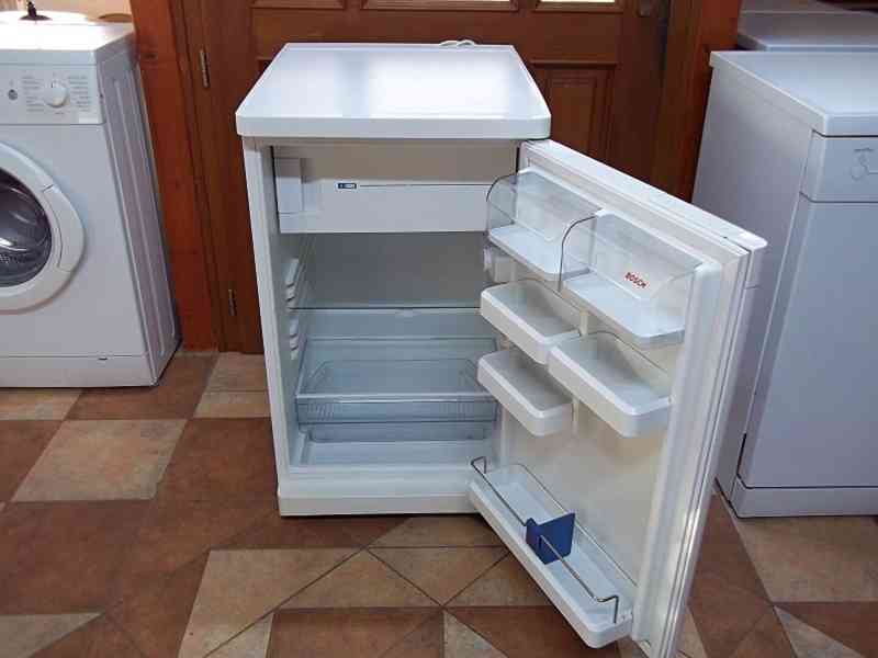  Lednice s mrazáčkem BOSCH šíře 50 cm - foto 2