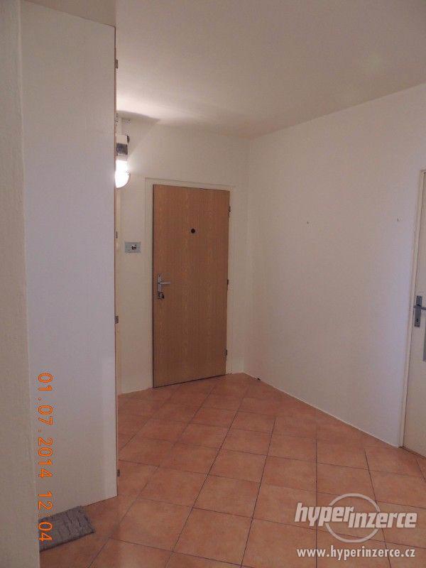Nabídka - Pronájem 2 místností k bydlení v Kolíně - foto 4