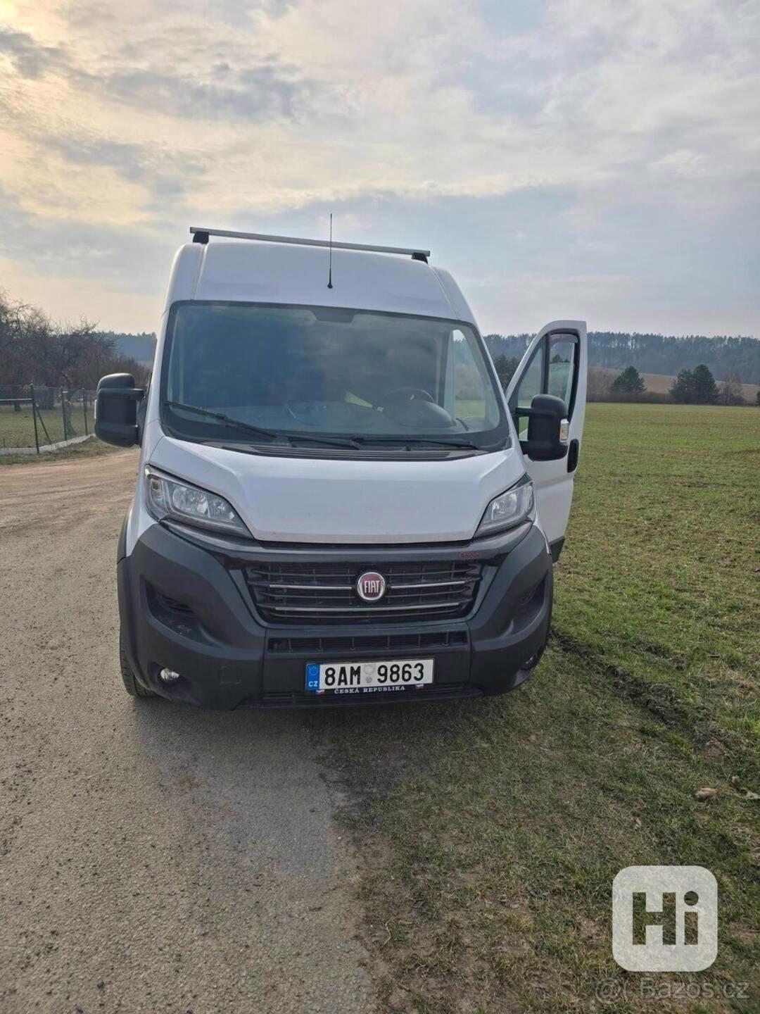 Fiat Obytná dodávka z roku 2021 - foto 1