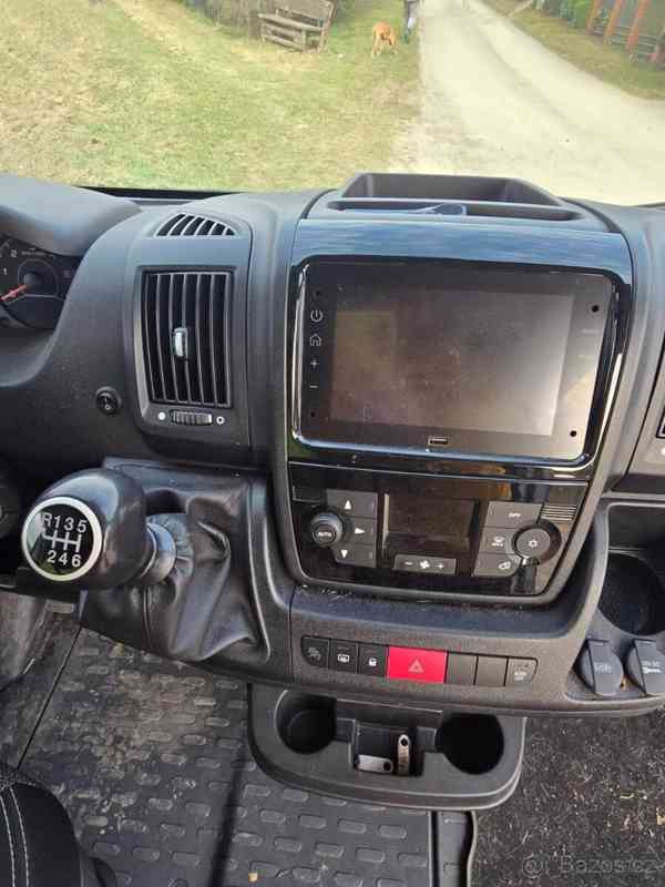 Fiat Obytná dodávka z roku 2021 - foto 6